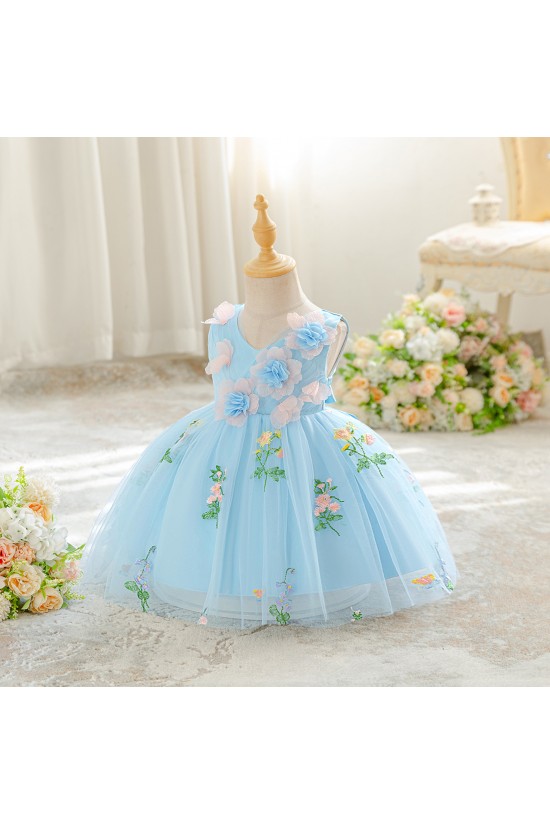 Cute Beautiful Mesh V Neck Princess Dress with 3D Flowers Birthday Wedding Party Knee Length Flower Girl Dresses XF101057